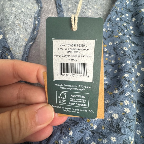 tentree Blue Floral Maxi Dress - Picture 6 of 9